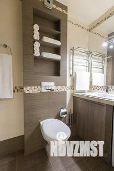 2-к квартира, посуточно, 63м2, 7/17 этаж