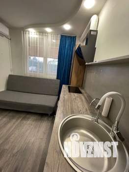 Студия квартира, посуточно, 18м2, 1/3 этаж