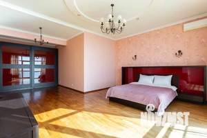 1-к квартира, посуточно, 110м2, 1/1 этаж