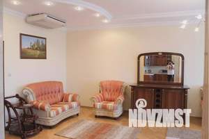 5-к квартира, посуточно, 170м2, 2/7 этаж