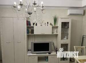 Студия квартира, посуточно, 27м2, 1/4 этаж