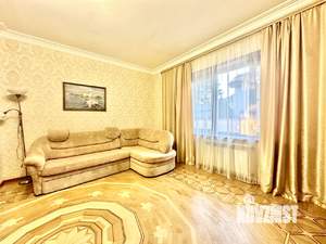 3-к квартира, на длительный срок, 120м2, 1/3 этаж