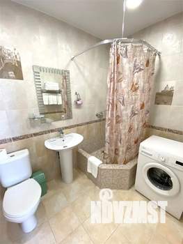 1-к квартира, посуточно, 35м2, -1/3 этаж