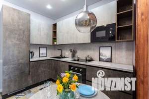 1-к квартира, посуточно, 40м2, 8/19 этаж