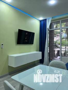 1-к квартира, посуточно, 38м2, 1/3 этаж