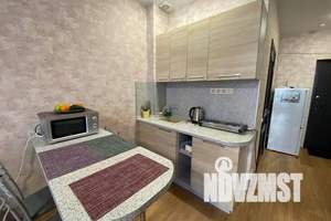 1-к квартира, посуточно, 33м2, 2/17 этаж