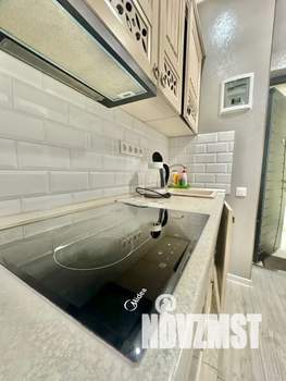 Студия квартира, посуточно, 28м2, 6/7 этаж