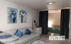 Студия квартира, посуточно, 42м2, 4/14 этаж