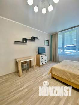 Студия квартира, посуточно, 30м2, 1/7 этаж