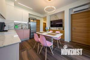 2-к квартира, посуточно, 50м2, 1/1 этаж