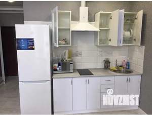 Студия квартира, посуточно, 32м2, 4/5 этаж