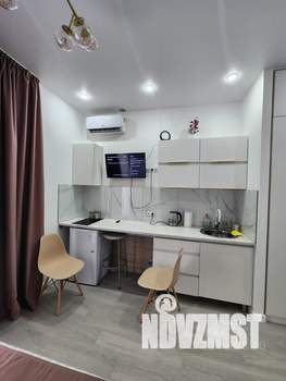 Студия квартира, посуточно, 20м2, 3/3 этаж