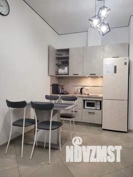 1-к квартира, посуточно, 40м2, 1/7 этаж