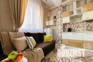 1-к квартира, посуточно, 35м2, 4/14 этаж