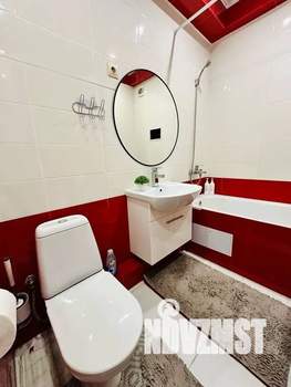 1-к квартира, посуточно, 42м2, 7/10 этаж