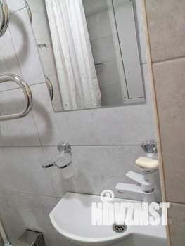 1-к квартира, посуточно, 18м2, 1/1 этаж