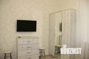 1-к квартира, посуточно, 52м2, 1/1 этаж