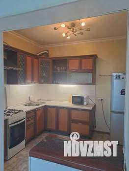 3-к квартира, посуточно, 64м2, 3/5 этаж