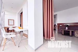 1-к квартира, посуточно, 60м2, 1/5 этаж