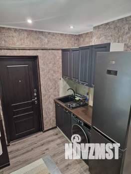 2-к квартира, посуточно, 28м2, 1/2 этаж
