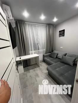 2-к квартира, посуточно, 45м2, 1/19 этаж