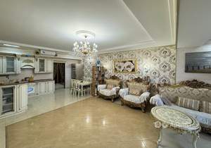 3-к квартира, на длительный срок, 135м2, 4/8 этаж