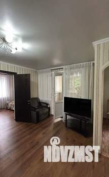2-к квартира, посуточно, 45м2, 4/4 этаж