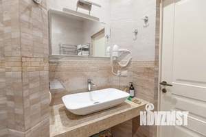 2-к квартира, посуточно, 40м2, 2/4 этаж