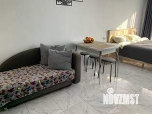 Студия квартира, посуточно, 30м2, 6/9 этаж