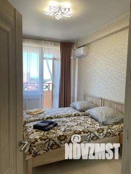 1-к квартира, посуточно, 38м2, 9/9 этаж