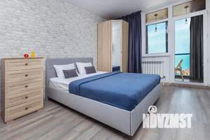 Студия квартира, посуточно, 35м2, 18/23 этаж