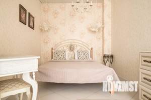 1-к квартира, посуточно, 60м2, 1/1 этаж