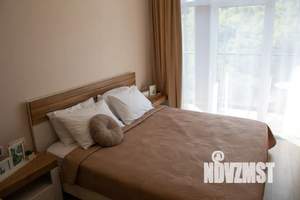 1-к квартира, посуточно, 32м2, 13/20 этаж