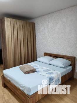 Студия квартира, посуточно, 38м2, 4/7 этаж