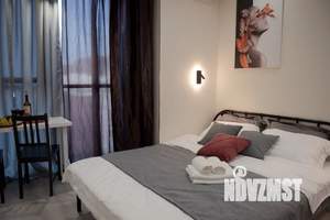 Студия квартира, посуточно, 18м2, 5/19 этаж