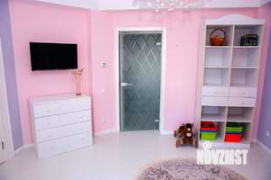 4-к квартира, на длительный срок, 140м2, 6/10 этаж