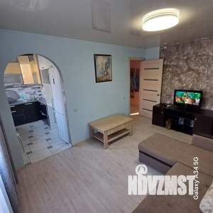 2-к квартира, посуточно, 50м2, 5/5 этаж