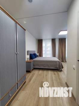 Студия квартира, посуточно, 30м2, 3/18 этаж