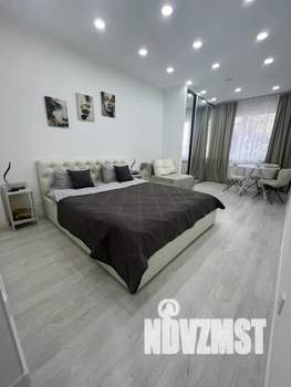 Студия квартира, посуточно, 24м2, 1/22 этаж