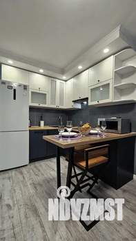 1-к квартира, посуточно, 39м2, 11/16 этаж