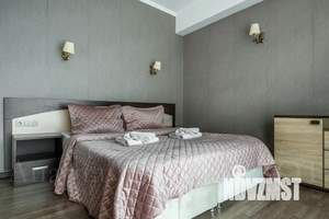 1-к квартира, посуточно, 65м2, 1/1 этаж