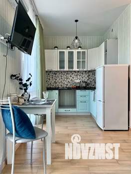 Студия квартира, посуточно, 23м2, 3/3 этаж