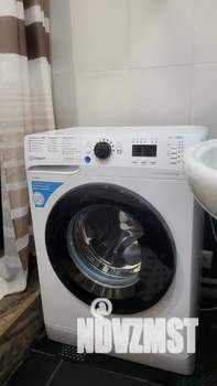 Студия квартира, посуточно, 36м2, 1/3 этаж