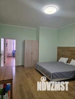 3-к квартира, посуточно, 98м2, 2/3 этаж