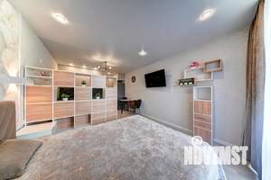 Студия квартира, посуточно, 32м2, 11/17 этаж