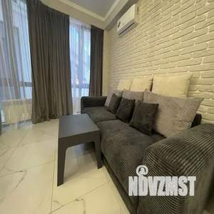 Студия квартира, посуточно, 30м2, 6/12 этаж