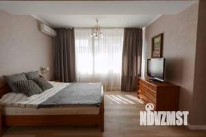 3-к квартира, посуточно, 80м2, 1/1 этаж