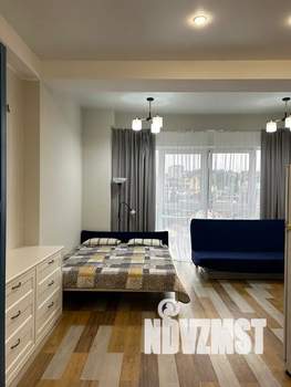 Студия квартира, посуточно, 34м2, 8/13 этаж