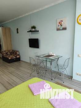 Студия квартира, посуточно, 28м2, 8/21 этаж