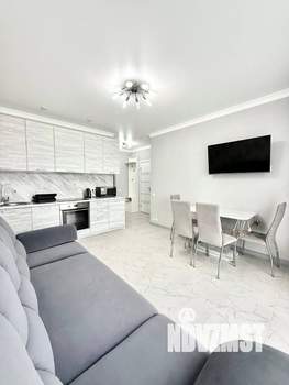 1-к квартира, посуточно, 40м2, 21/25 этаж